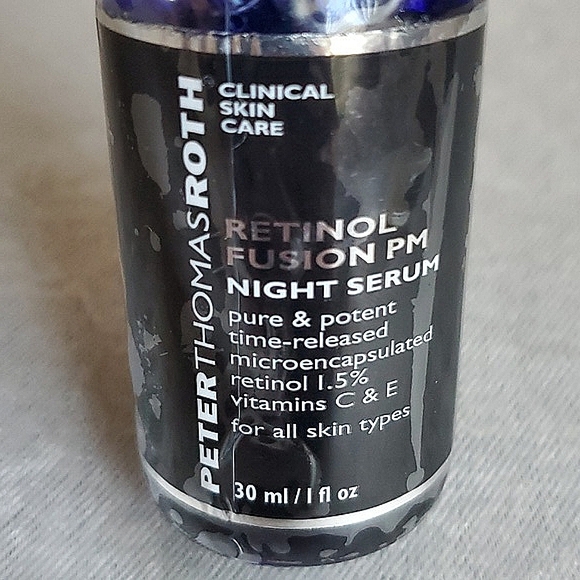 🆕️ PETER THOMAS ROTH Retinol Fusion PM Night Serum 1 fl oz - Picture 3 of 5